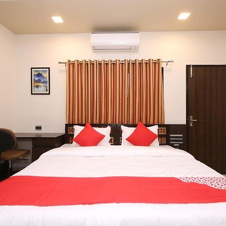 Capital O 36691 Hotel Aashirwad Inn 자발푸르 외부 사진
