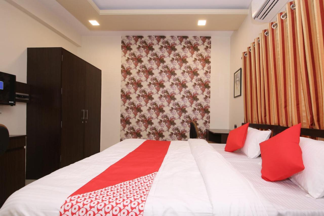 Capital O 36691 Hotel Aashirwad Inn 자발푸르 외부 사진
