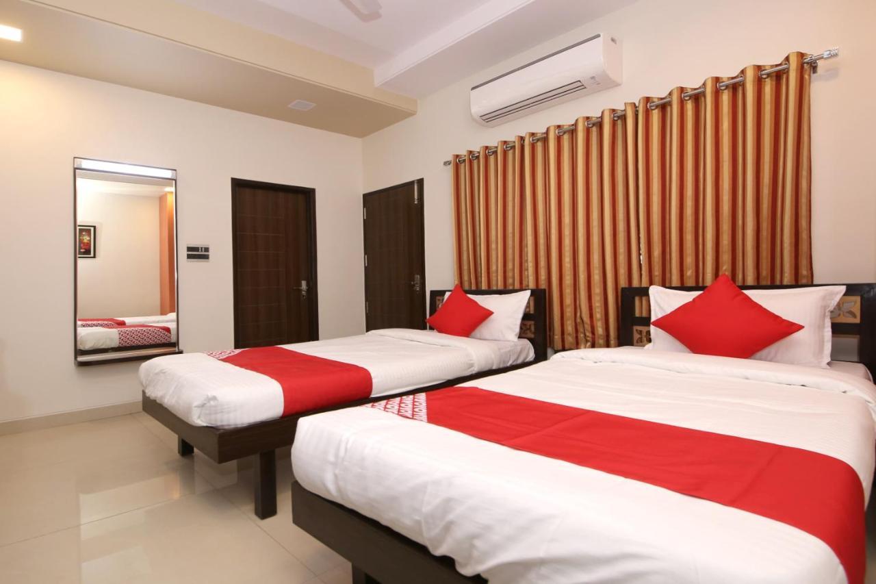 Capital O 36691 Hotel Aashirwad Inn 자발푸르 외부 사진