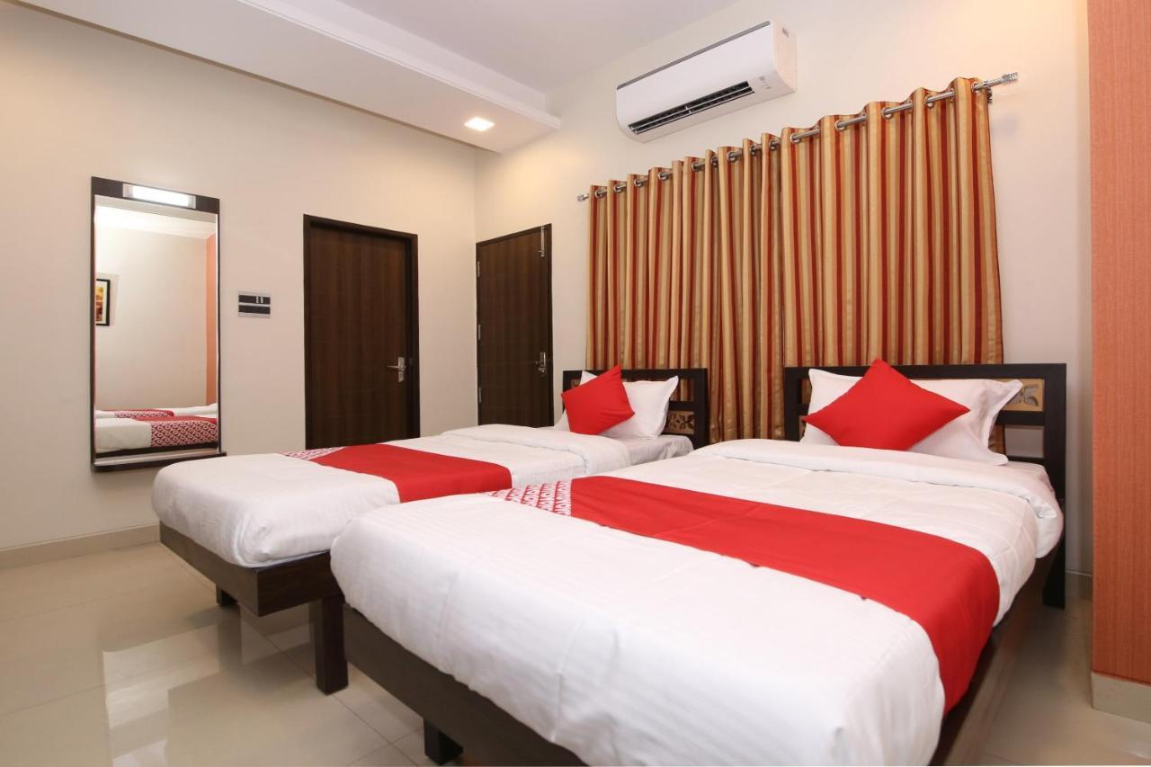 Capital O 36691 Hotel Aashirwad Inn 자발푸르 외부 사진