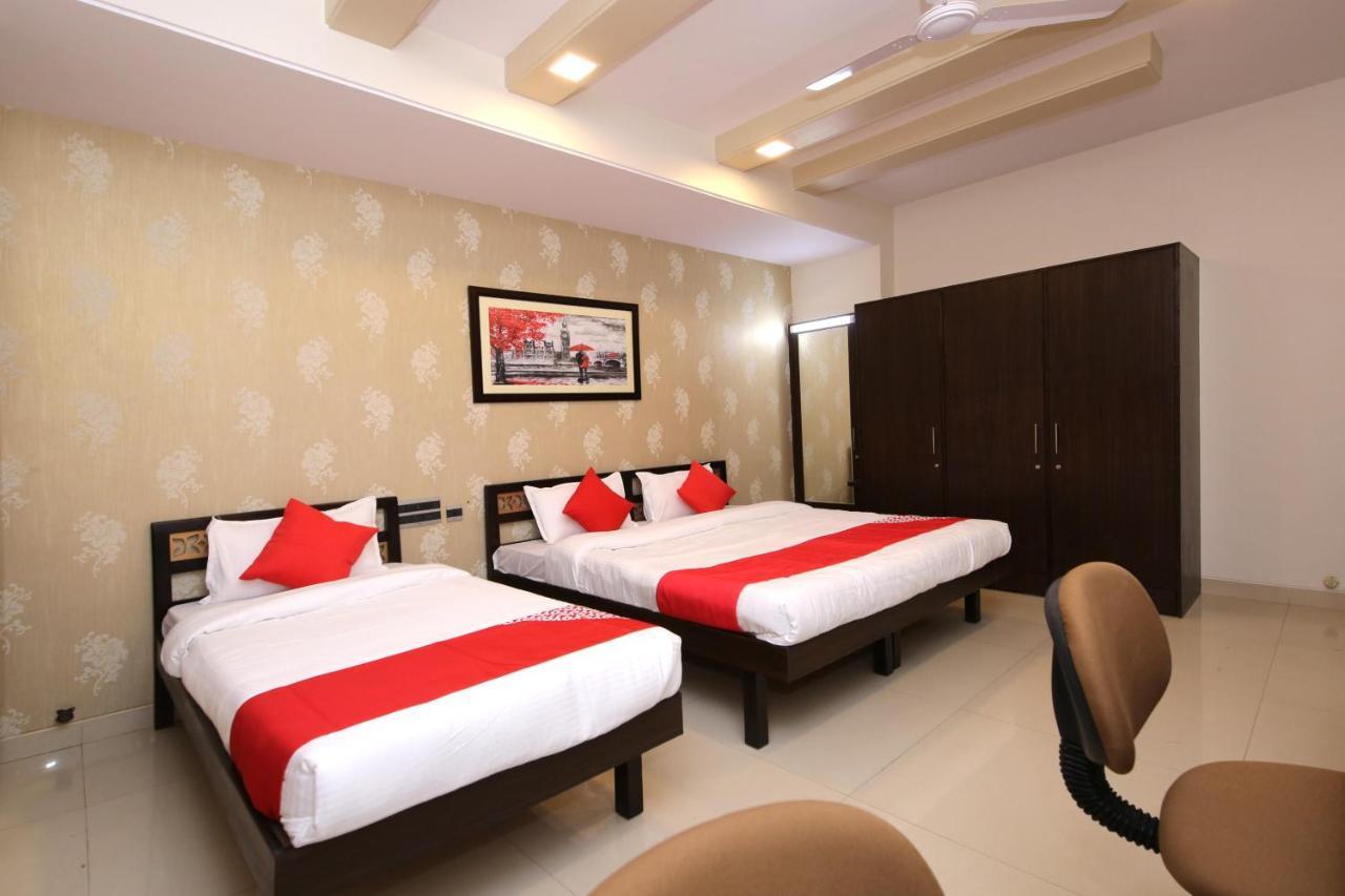 Capital O 36691 Hotel Aashirwad Inn 자발푸르 외부 사진