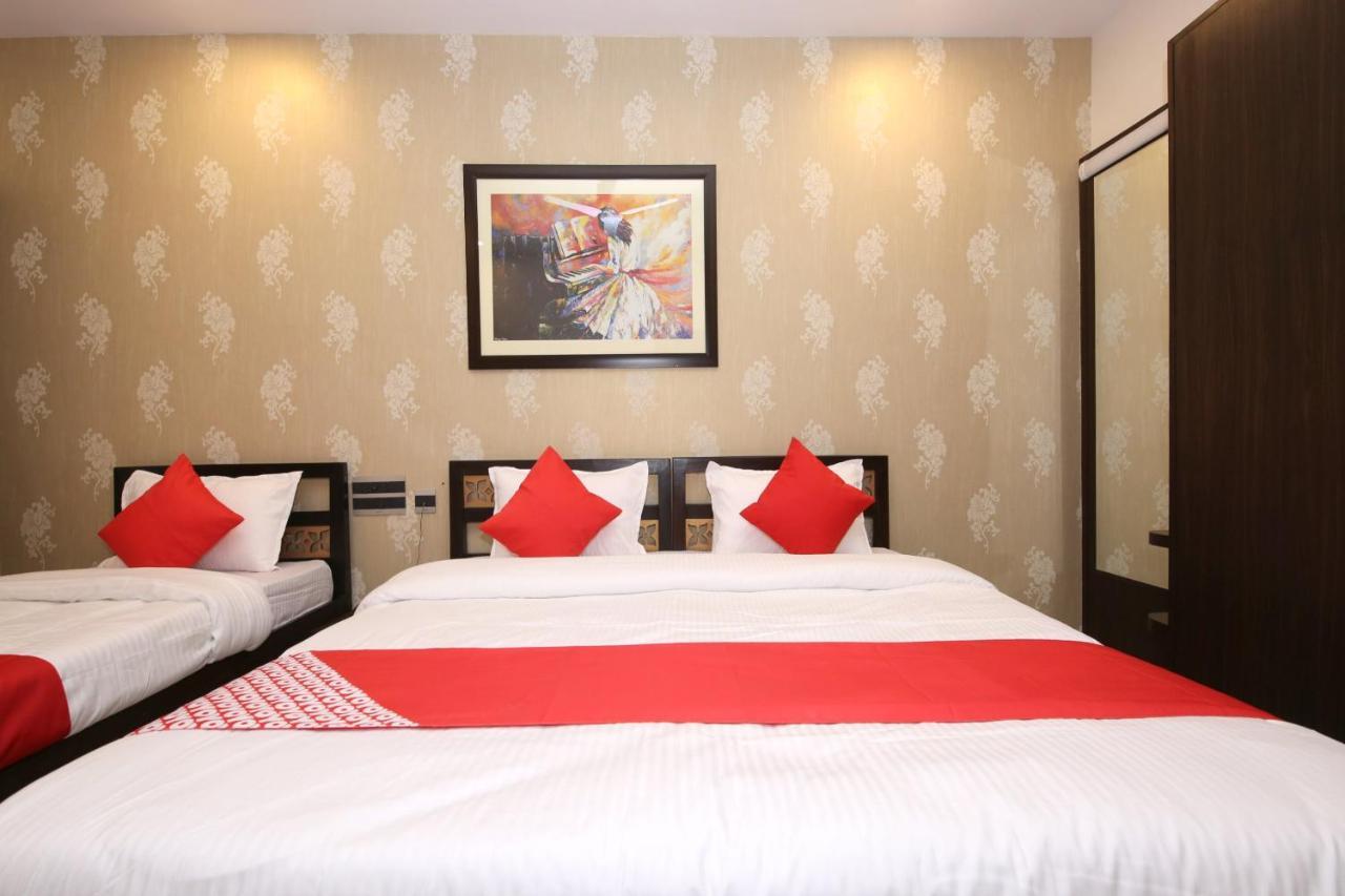 Capital O 36691 Hotel Aashirwad Inn 자발푸르 외부 사진